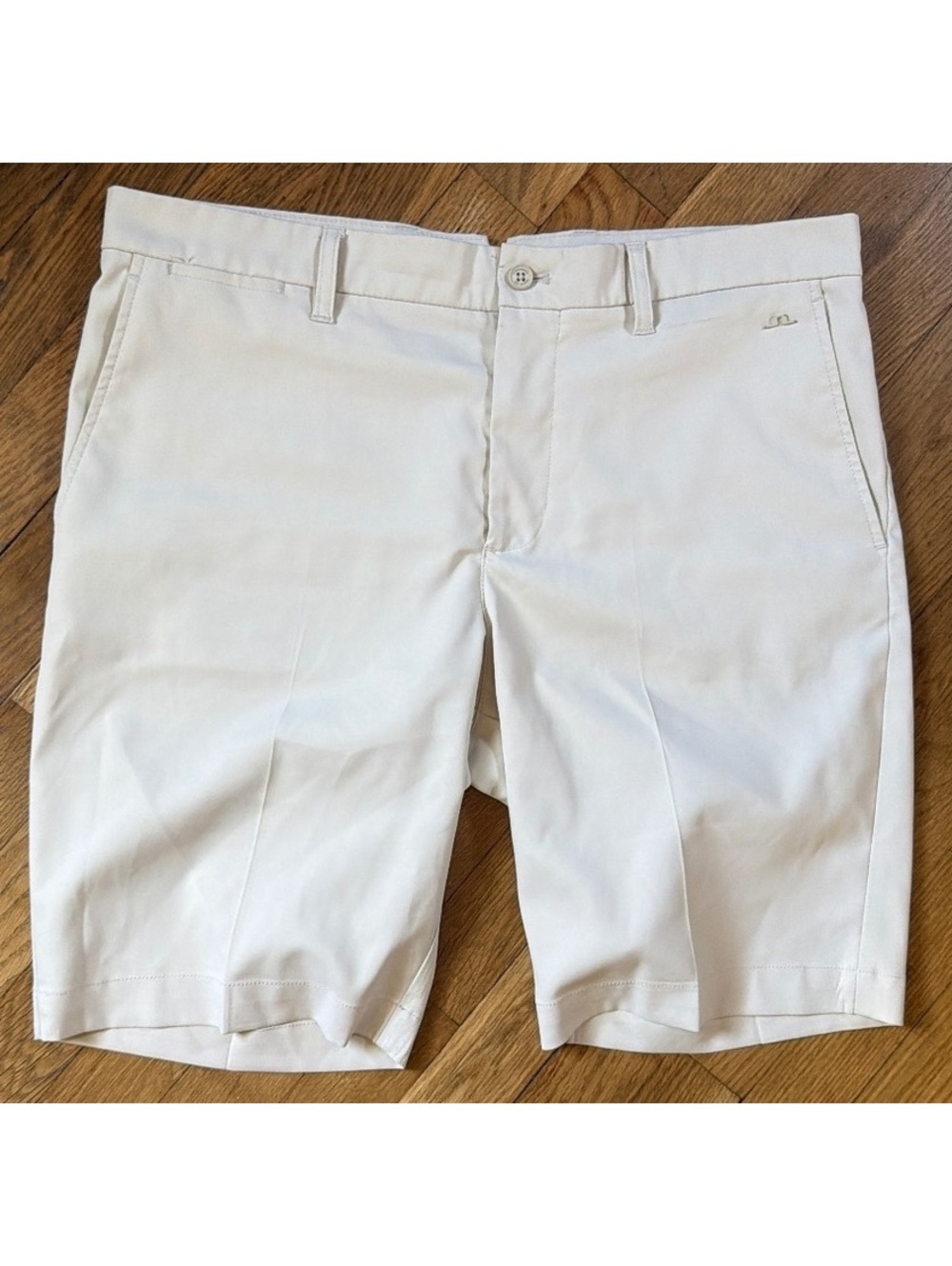 34x10 - Men - J.Lindeberg Beige Easy Shorts